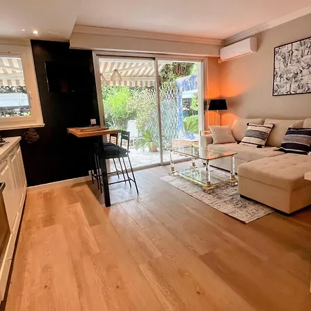 Apartment Superbe Avec Terrasse Jardin Et Parking Prive