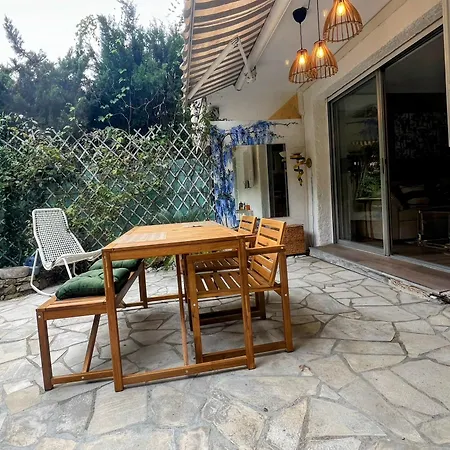 Apartment Superbe Avec Terrasse Jardin Et Parking Prive *